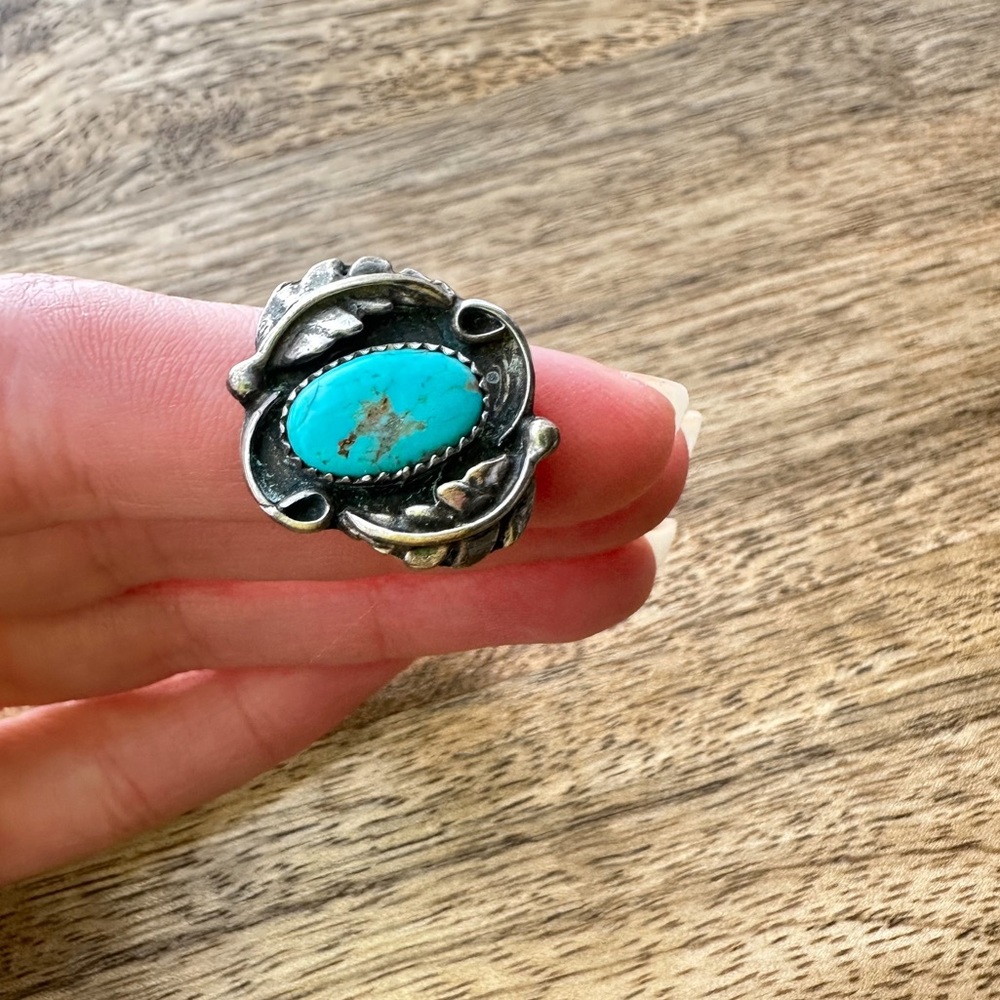 Size 4.25 Sterling Silver Turquoise Ring